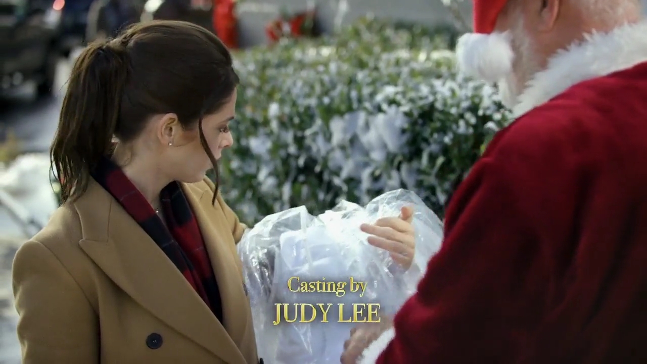 Ashley-Greene-dot-nl_ChristmasOnMyMind0072.jpg
