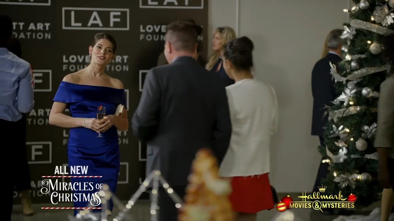 Ashley-Greene-dot-nl_ChristmasOnMyMind0996.jpg Ashley-Greene-dot-nl_ChristmasOnMyMind0996.jpg