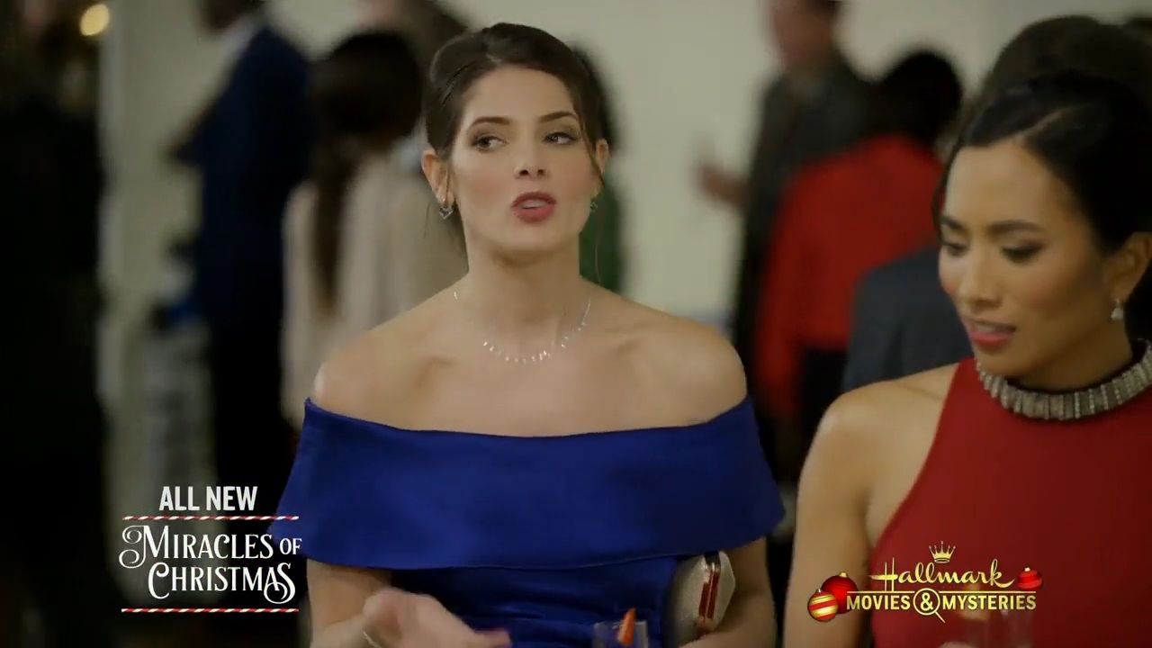 Ashley-Greene-dot-nl_ChristmasOnMyMind1026.jpg Ashley-Greene-dot-nl_ChristmasOnMyMind1026.jpg