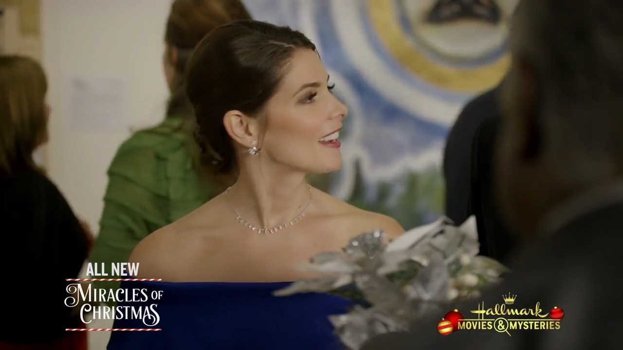 Ashley-Greene-dot-nl_ChristmasOnMyMind1050.jpg Ashley-Greene-dot-nl_ChristmasOnMyMind1050.jpg