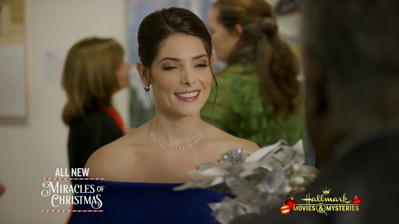 Ashley-Greene-dot-nl_ChristmasOnMyMind1061.jpg Ashley-Greene-dot-nl_ChristmasOnMyMind1061.jpg