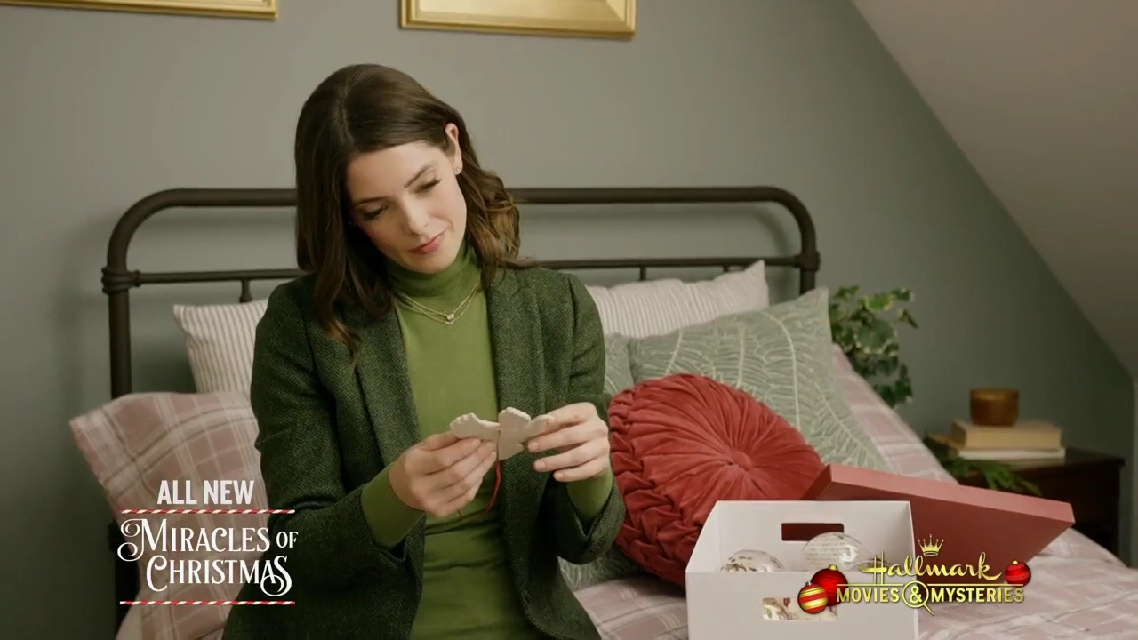 Ashley-Greene-dot-nl_ChristmasOnMyMind1367.jpg Ashley-Greene-dot-nl_ChristmasOnMyMind1367.jpg