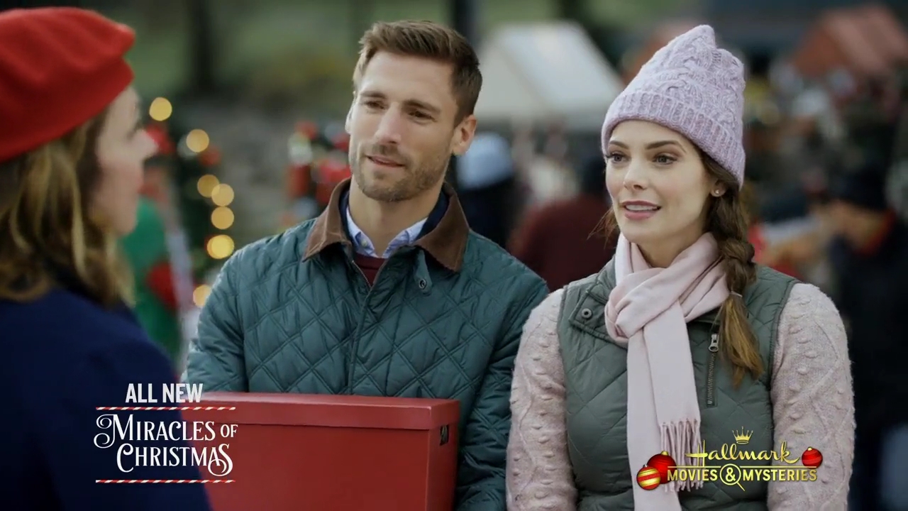 Ashley-Greene-dot-nl_ChristmasOnMyMind1478.jpg Ashley-Greene-dot-nl_ChristmasOnMyMind1478.jpg