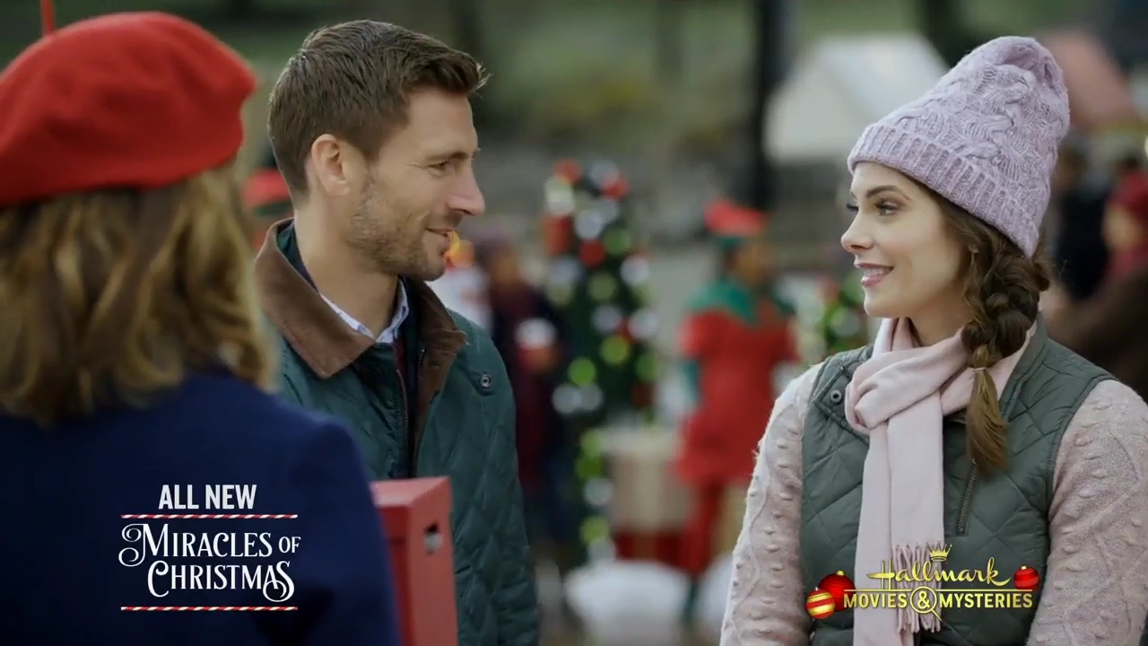 Ashley-Greene-dot-nl_ChristmasOnMyMind1502.jpg Ashley-Greene-dot-nl_ChristmasOnMyMind1502.jpg