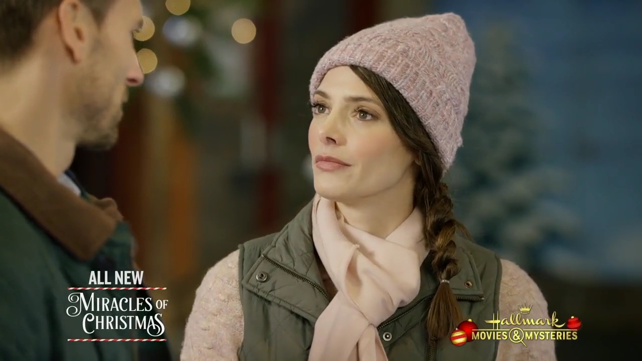Ashley-Greene-dot-nl_ChristmasOnMyMind1558.jpg