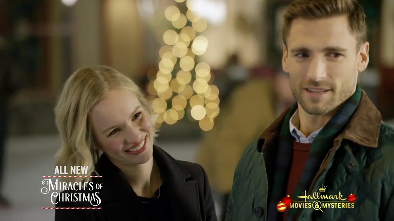 Ashley-Greene-dot-nl_ChristmasOnMyMind1637.jpg Ashley-Greene-dot-nl_ChristmasOnMyMind1637.jpg