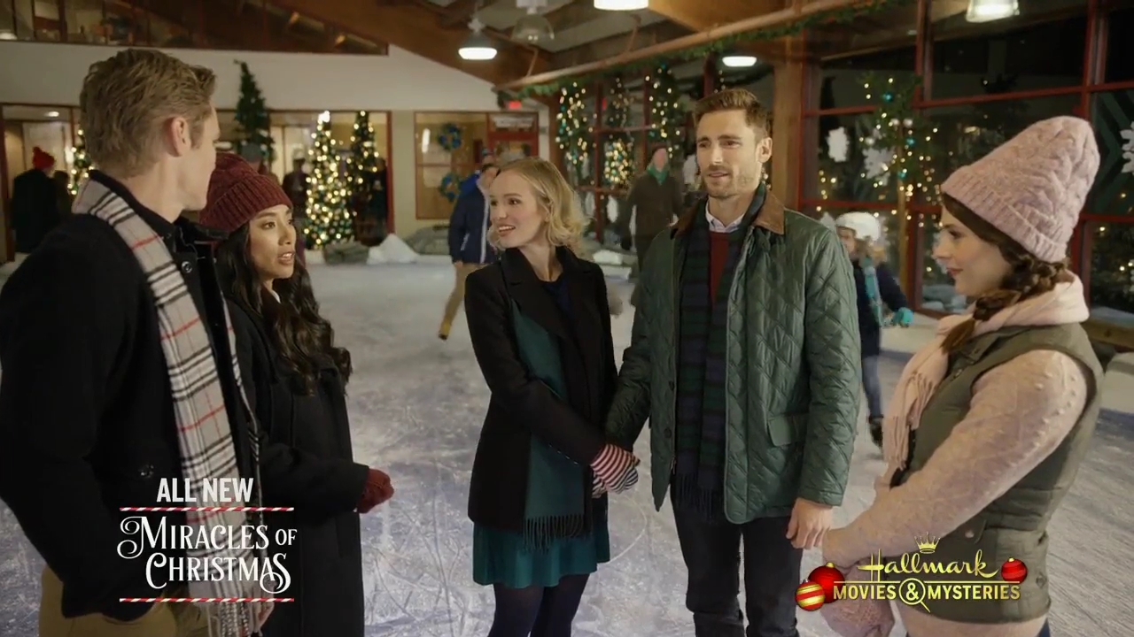 Ashley-Greene-dot-nl_ChristmasOnMyMind1641.jpg Ashley-Greene-dot-nl_ChristmasOnMyMind1641.jpg