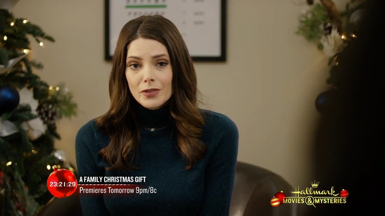 Ashley-Greene-dot-nl_ChristmasOnMyMind1734.jpg Ashley-Greene-dot-nl_ChristmasOnMyMind1734.jpg