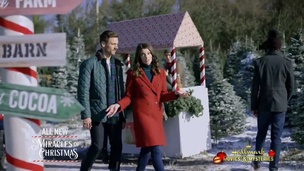 Ashley-Greene-dot-nl_ChristmasOnMyMind1874.jpg Ashley-Greene-dot-nl_ChristmasOnMyMind1874.jpg