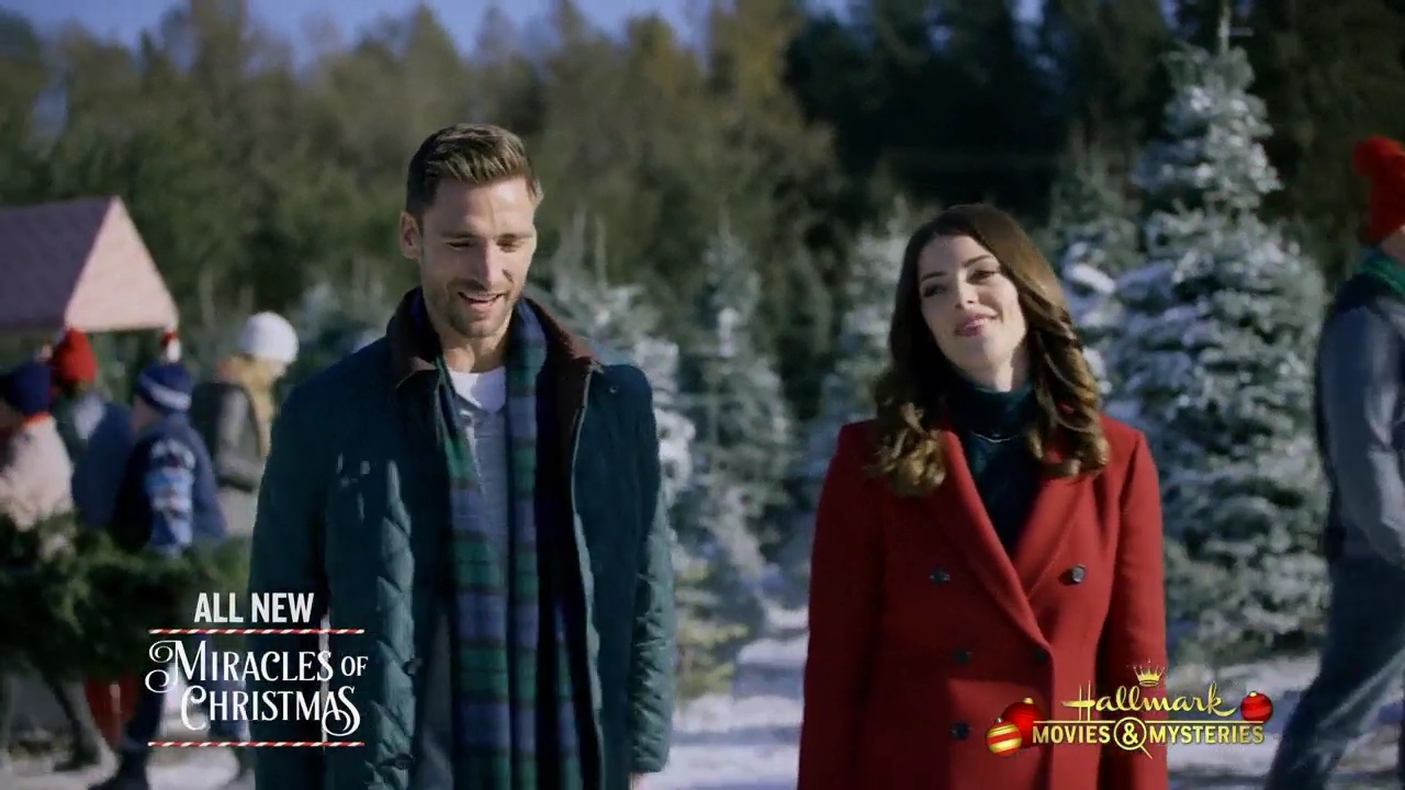 Ashley-Greene-dot-nl_ChristmasOnMyMind1887.jpg Ashley-Greene-dot-nl_ChristmasOnMyMind1887.jpg