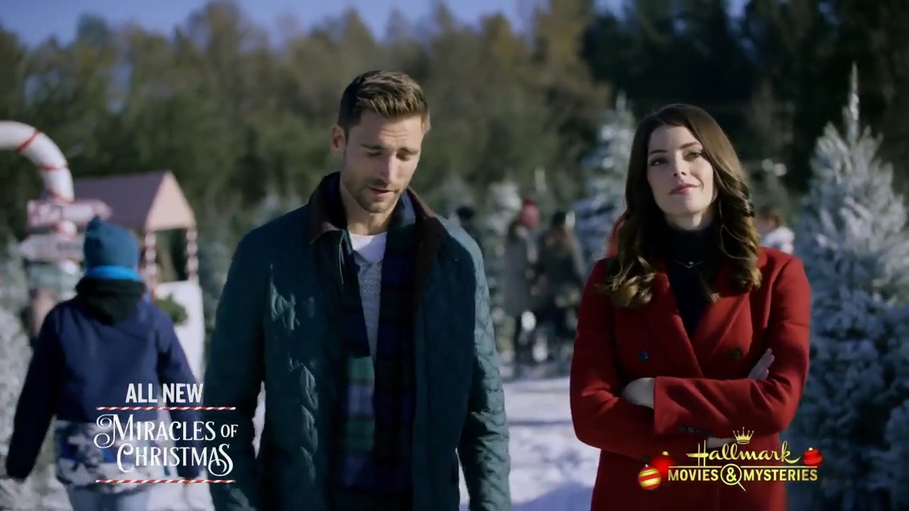 Ashley-Greene-dot-nl_ChristmasOnMyMind1904.jpg Ashley-Greene-dot-nl_ChristmasOnMyMind1904.jpg