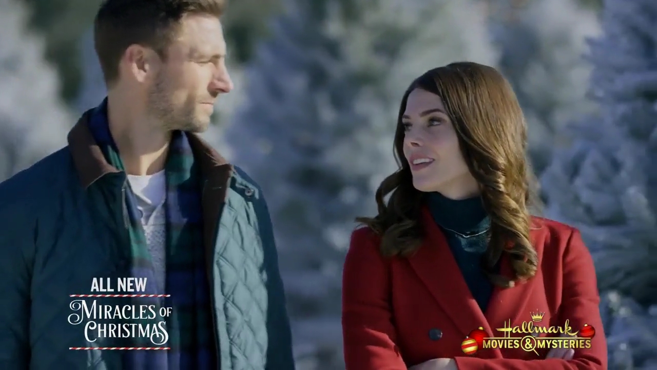 Ashley-Greene-dot-nl_ChristmasOnMyMind1916.jpg Ashley-Greene-dot-nl_ChristmasOnMyMind1916.jpg