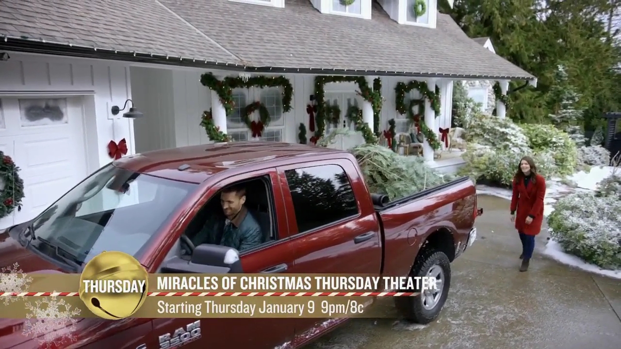 Ashley-Greene-dot-nl_ChristmasOnMyMind2070.jpg Ashley-Greene-dot-nl_ChristmasOnMyMind2070.jpg