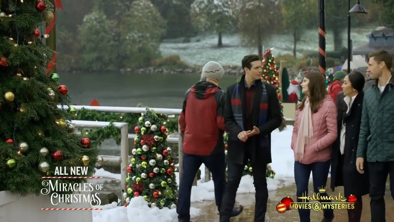 Ashley-Greene-dot-nl_ChristmasOnMyMind2358.jpg Ashley-Greene-dot-nl_ChristmasOnMyMind2358.jpg