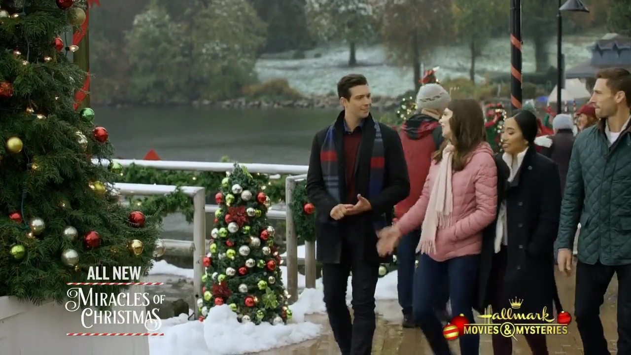 Ashley-Greene-dot-nl_ChristmasOnMyMind2359.jpg Ashley-Greene-dot-nl_ChristmasOnMyMind2359.jpg