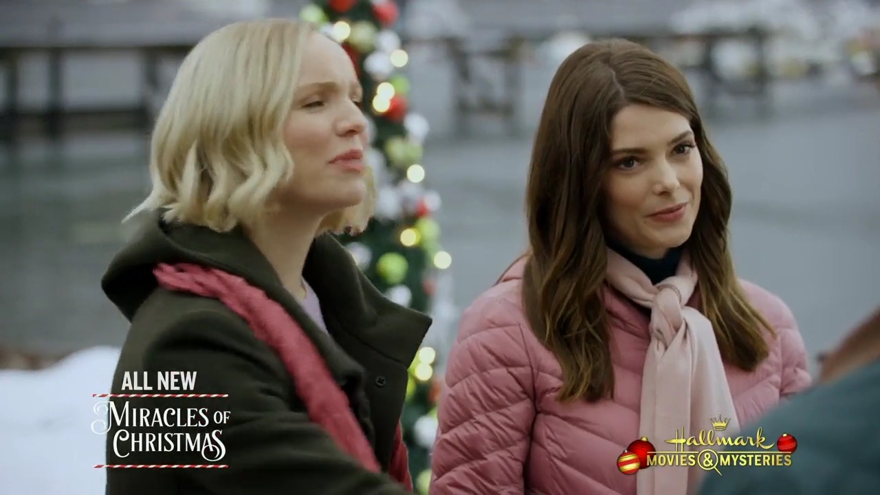 Ashley-Greene-dot-nl_ChristmasOnMyMind2396.jpg Ashley-Greene-dot-nl_ChristmasOnMyMind2396.jpg