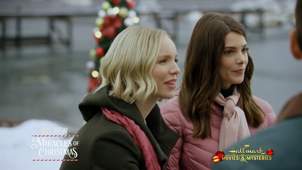 Ashley-Greene-dot-nl_ChristmasOnMyMind2397.jpg Ashley-Greene-dot-nl_ChristmasOnMyMind2397.jpg