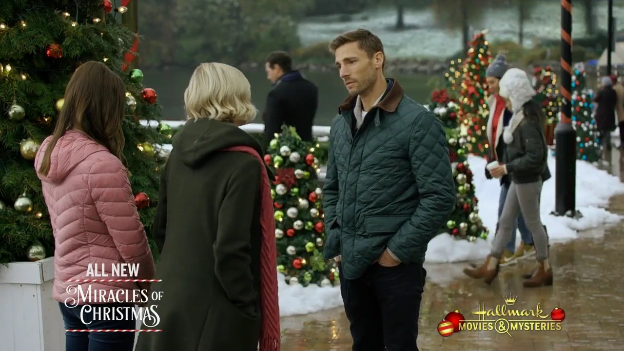 Ashley-Greene-dot-nl_ChristmasOnMyMind2414.jpg Ashley-Greene-dot-nl_ChristmasOnMyMind2414.jpg