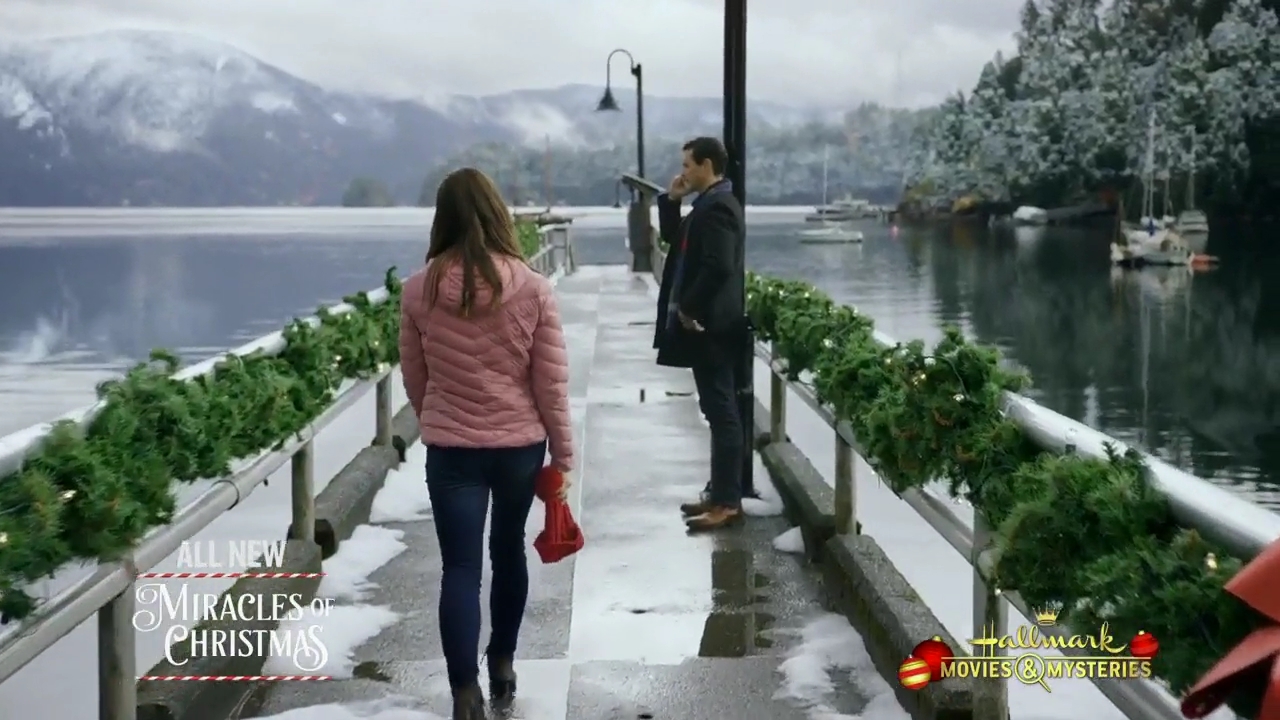 Ashley-Greene-dot-nl_ChristmasOnMyMind2452.jpg Ashley-Greene-dot-nl_ChristmasOnMyMind2452.jpg