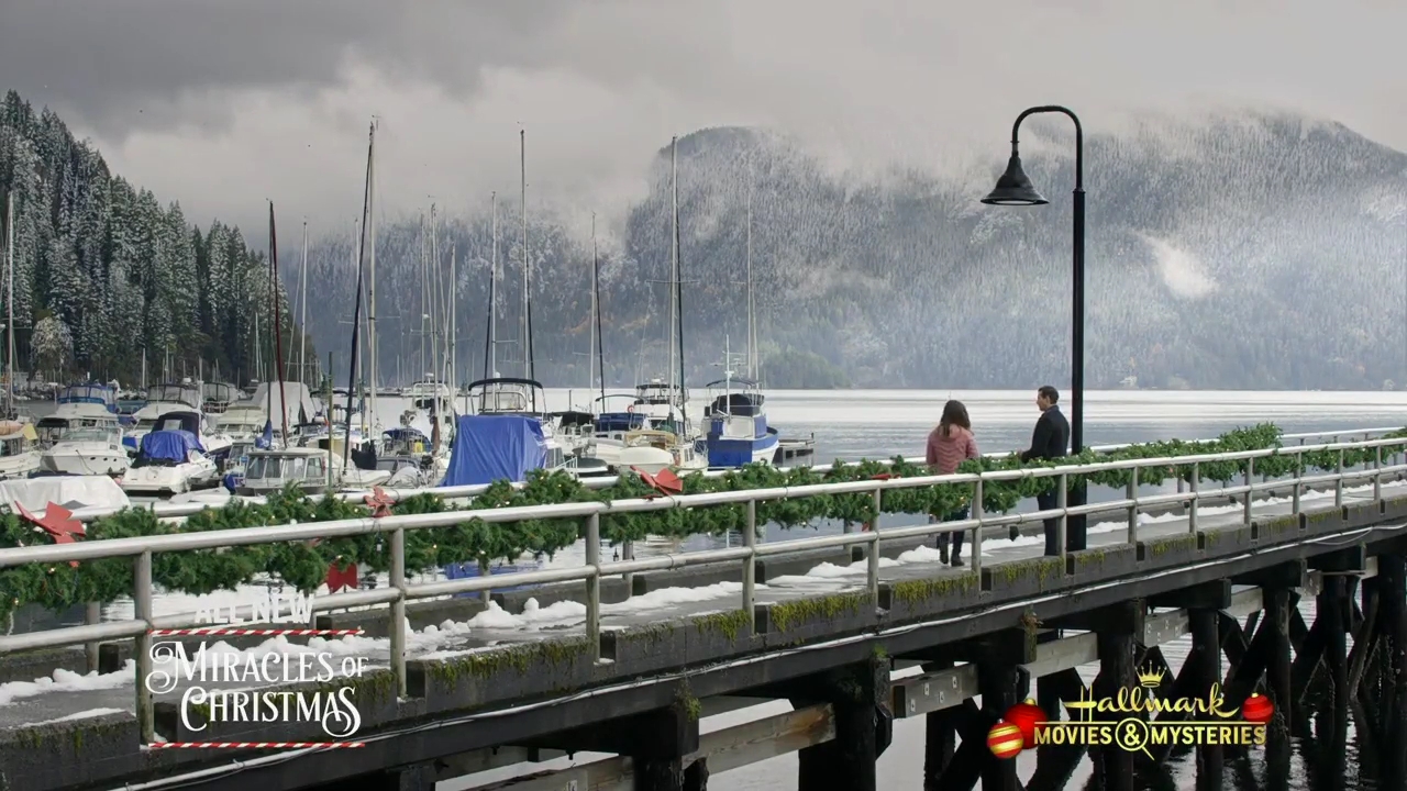 Ashley-Greene-dot-nl_ChristmasOnMyMind2455.jpg Ashley-Greene-dot-nl_ChristmasOnMyMind2455.jpg