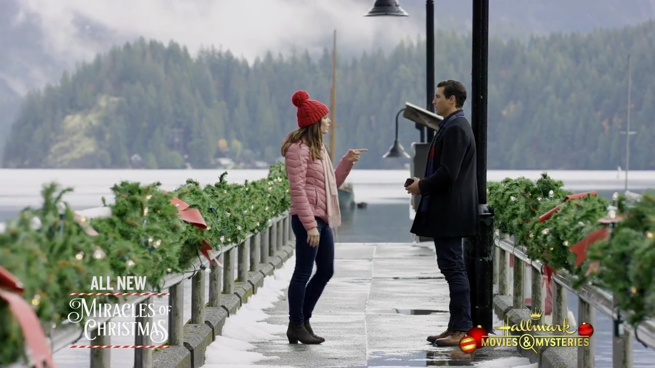 Ashley-Greene-dot-nl_ChristmasOnMyMind2460.jpg Ashley-Greene-dot-nl_ChristmasOnMyMind2460.jpg