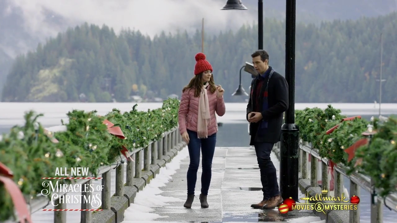 Ashley-Greene-dot-nl_ChristmasOnMyMind2461.jpg Ashley-Greene-dot-nl_ChristmasOnMyMind2461.jpg