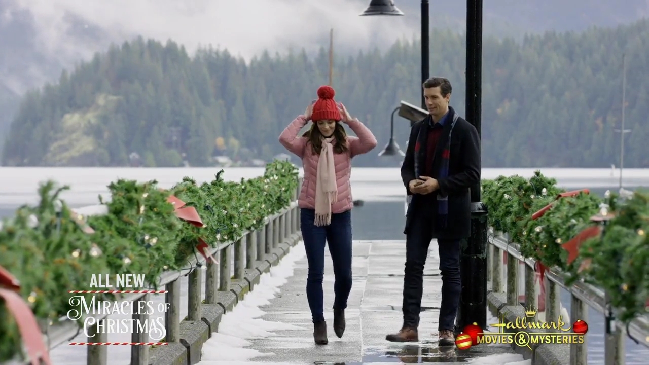 Ashley-Greene-dot-nl_ChristmasOnMyMind2462.jpg Ashley-Greene-dot-nl_ChristmasOnMyMind2462.jpg