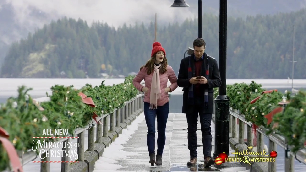 Ashley-Greene-dot-nl_ChristmasOnMyMind2463.jpg Ashley-Greene-dot-nl_ChristmasOnMyMind2463.jpg