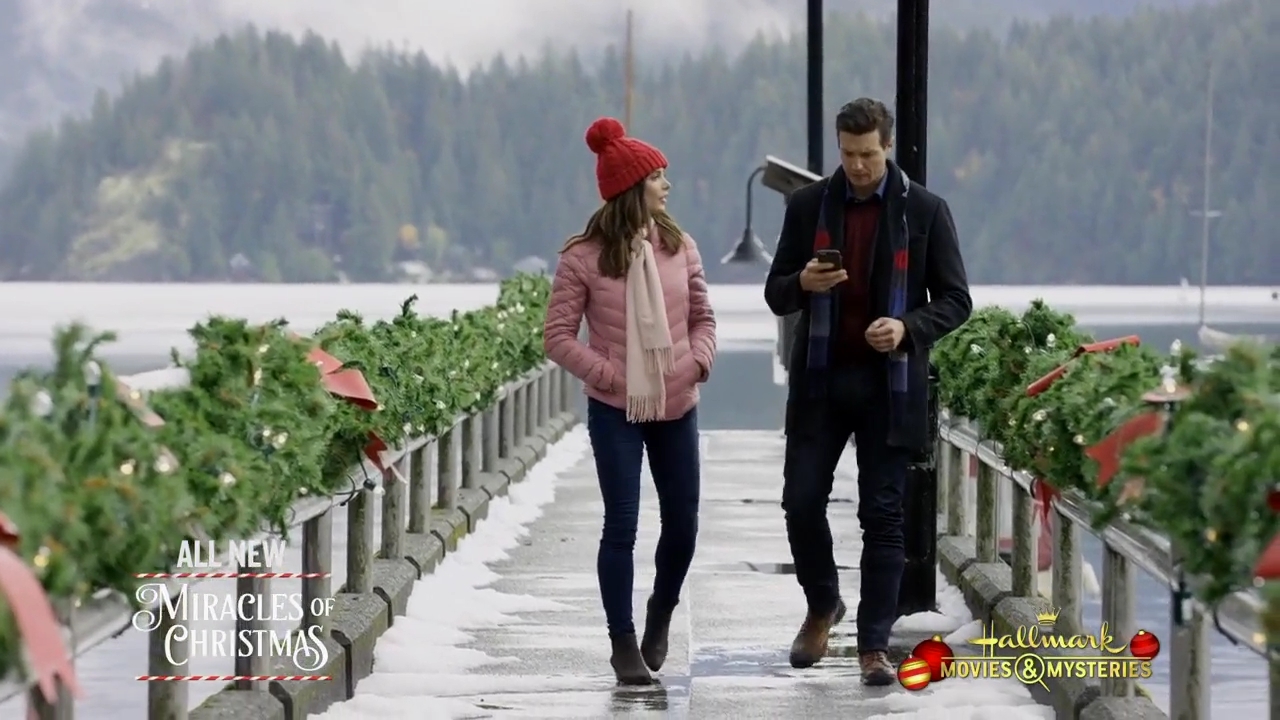 Ashley-Greene-dot-nl_ChristmasOnMyMind2465.jpg Ashley-Greene-dot-nl_ChristmasOnMyMind2465.jpg