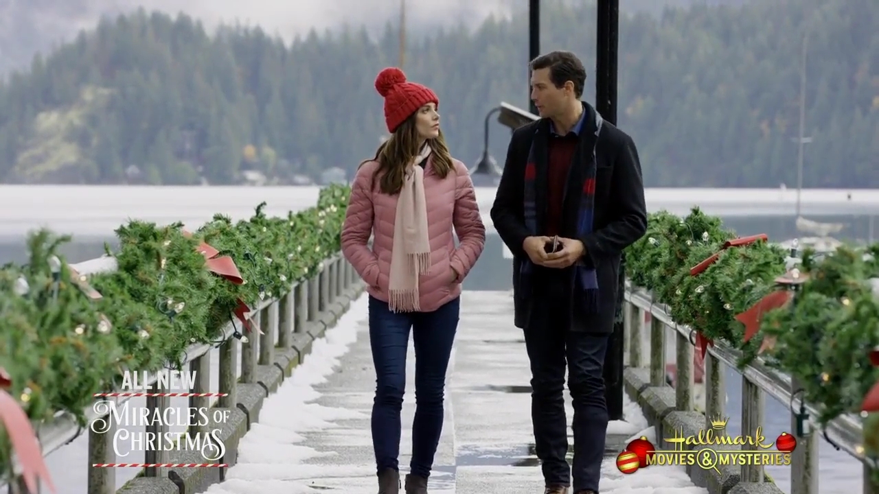 Ashley-Greene-dot-nl_ChristmasOnMyMind2470.jpg Ashley-Greene-dot-nl_ChristmasOnMyMind2470.jpg