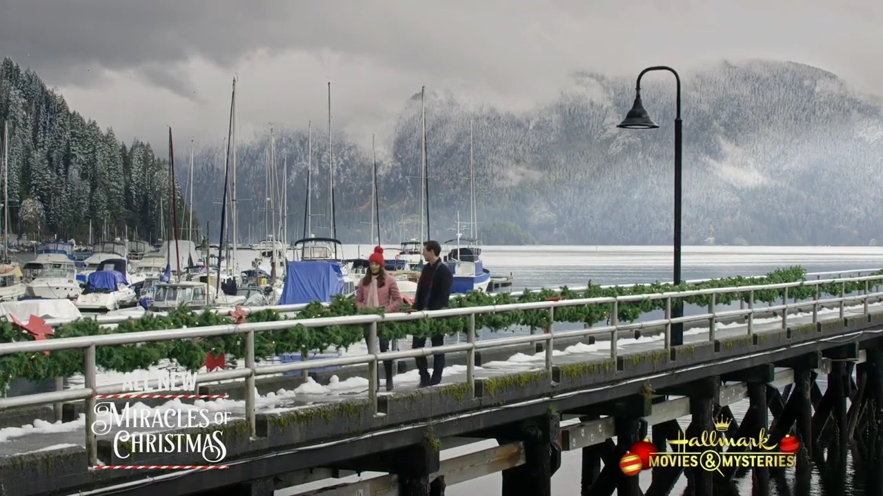 Ashley-Greene-dot-nl_ChristmasOnMyMind2474.jpg Ashley-Greene-dot-nl_ChristmasOnMyMind2474.jpg