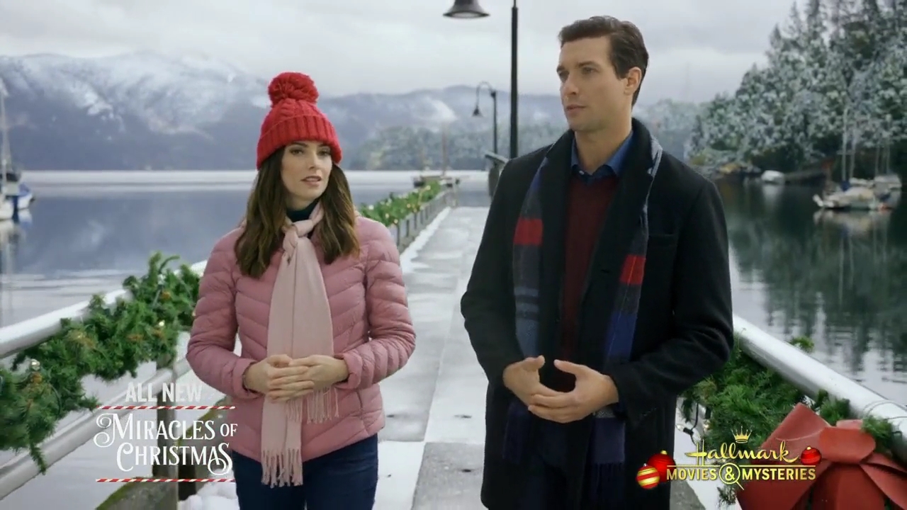 Ashley-Greene-dot-nl_ChristmasOnMyMind2496.jpg Ashley-Greene-dot-nl_ChristmasOnMyMind2496.jpg