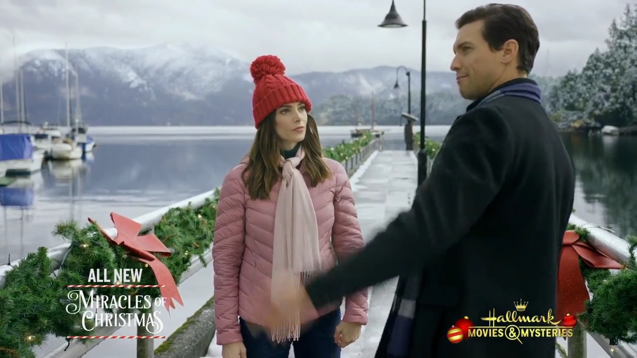 Ashley-Greene-dot-nl_ChristmasOnMyMind2508.jpg Ashley-Greene-dot-nl_ChristmasOnMyMind2508.jpg