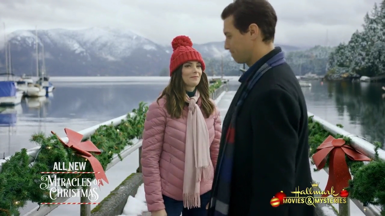 Ashley-Greene-dot-nl_ChristmasOnMyMind2511.jpg Ashley-Greene-dot-nl_ChristmasOnMyMind2511.jpg