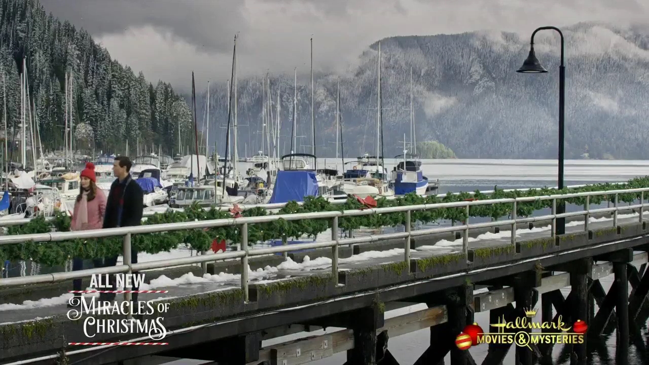 Ashley-Greene-dot-nl_ChristmasOnMyMind2512.jpg Ashley-Greene-dot-nl_ChristmasOnMyMind2512.jpg