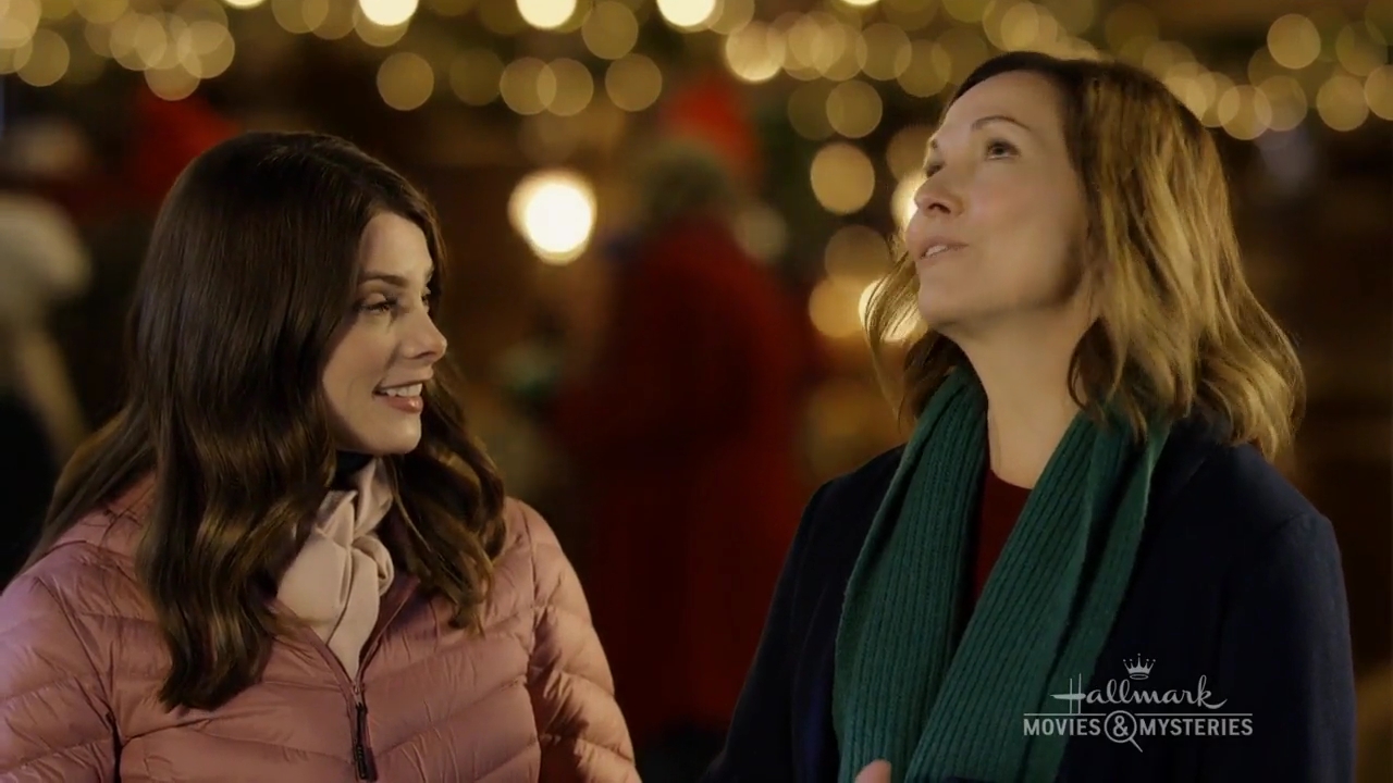 Ashley-Greene-dot-nl_ChristmasOnMyMind2666.jpg Ashley-Greene-dot-nl_ChristmasOnMyMind2666.jpg