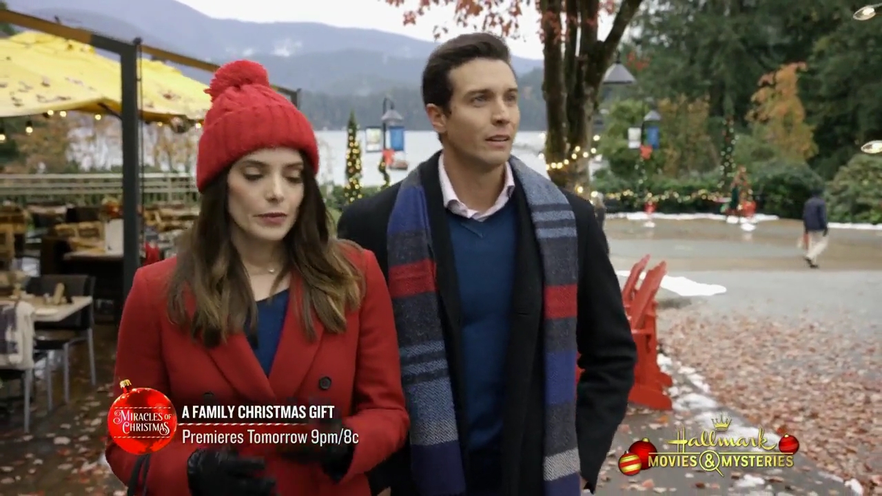 Ashley-Greene-dot-nl_ChristmasOnMyMind2718.jpg Ashley-Greene-dot-nl_ChristmasOnMyMind2718.jpg