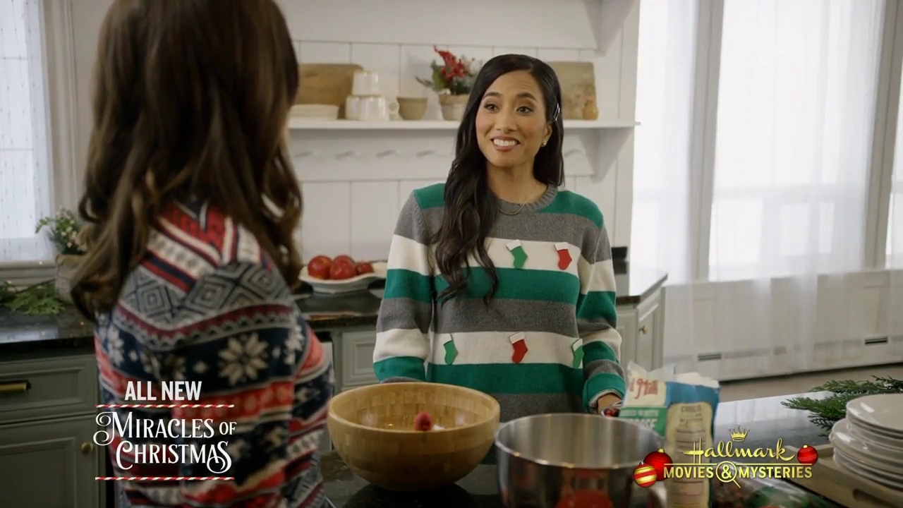 Ashley-Greene-dot-nl_ChristmasOnMyMind2905.jpg Ashley-Greene-dot-nl_ChristmasOnMyMind2905.jpg