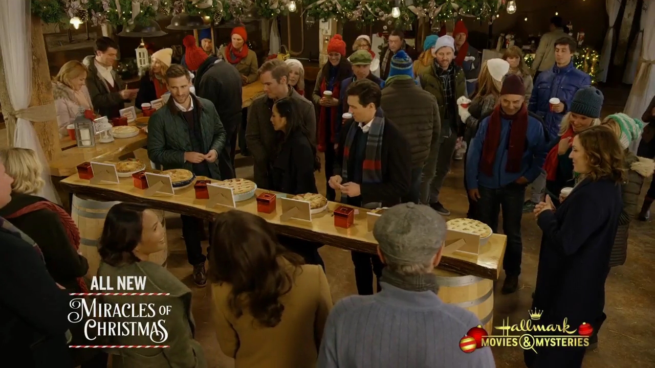 Ashley-Greene-dot-nl_ChristmasOnMyMind2936.jpg Ashley-Greene-dot-nl_ChristmasOnMyMind2936.jpg