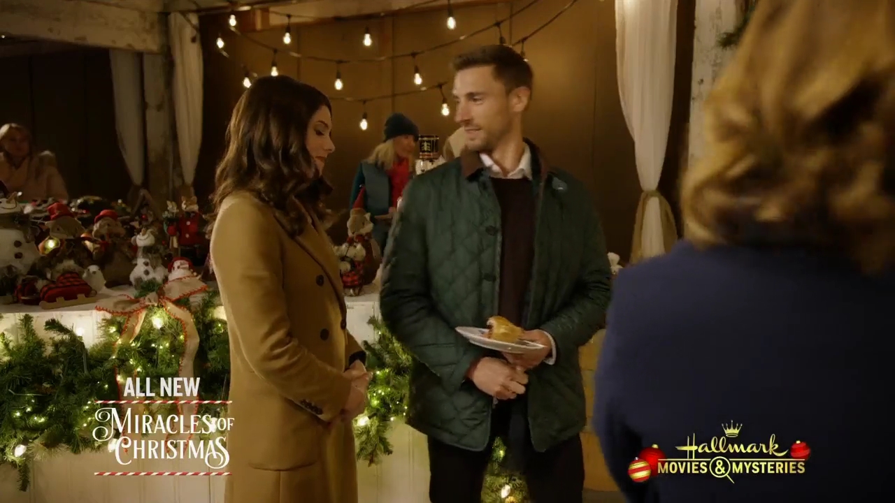 Ashley-Greene-dot-nl_ChristmasOnMyMind3027.jpg Ashley-Greene-dot-nl_ChristmasOnMyMind3027.jpg