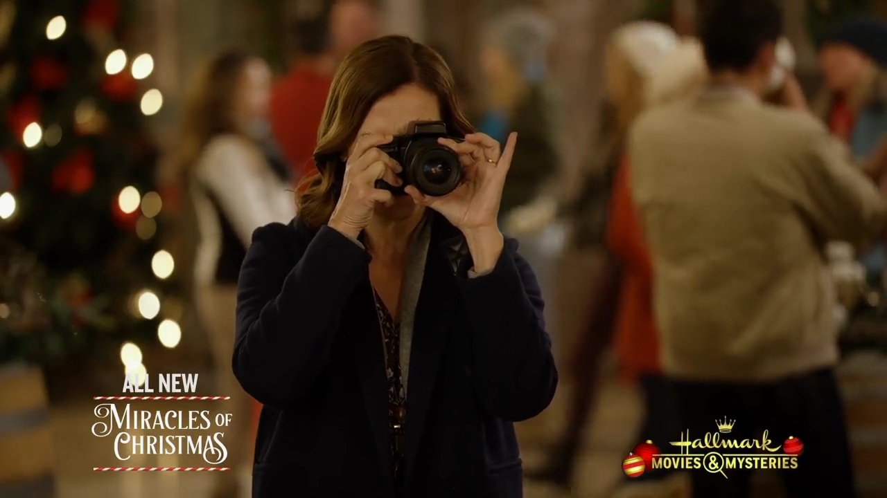 Ashley-Greene-dot-nl_ChristmasOnMyMind3037.jpg Ashley-Greene-dot-nl_ChristmasOnMyMind3037.jpg