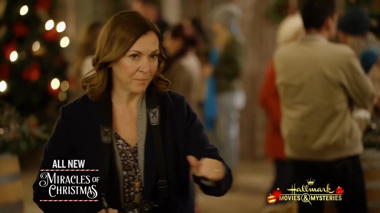 Ashley-Greene-dot-nl_ChristmasOnMyMind3044.jpg Ashley-Greene-dot-nl_ChristmasOnMyMind3044.jpg