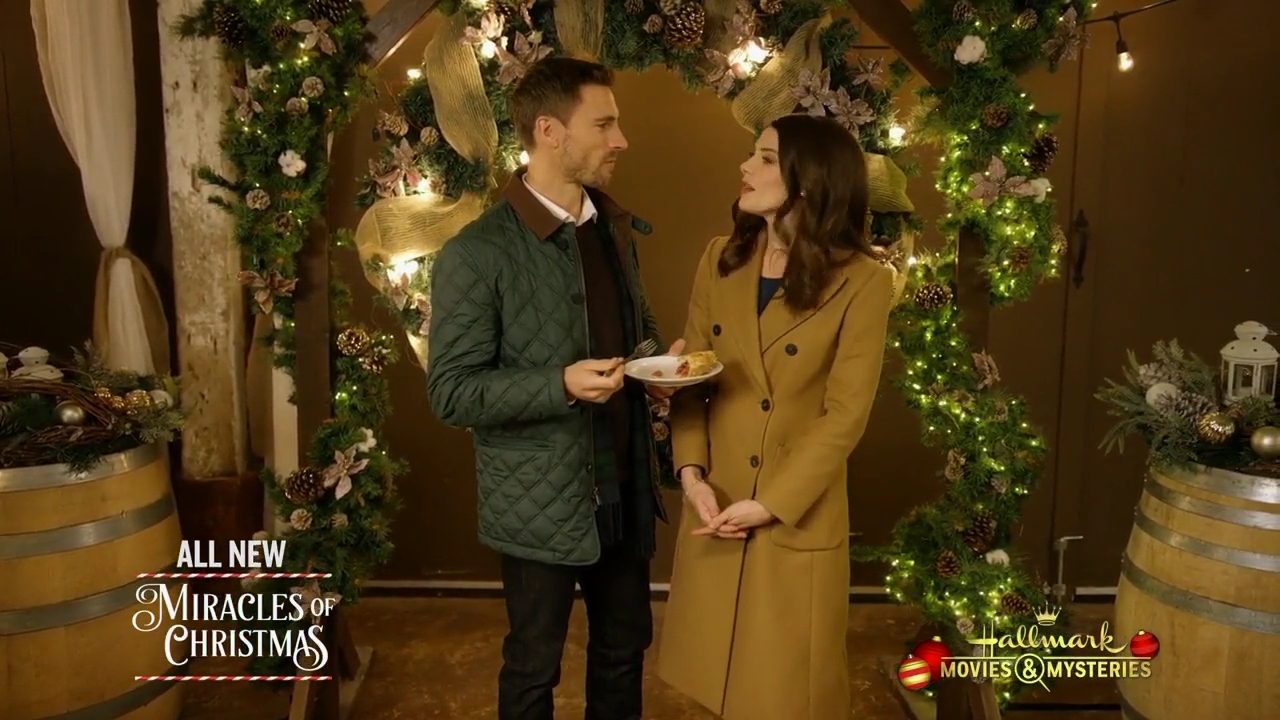 Ashley-Greene-dot-nl_ChristmasOnMyMind3049.jpg Ashley-Greene-dot-nl_ChristmasOnMyMind3049.jpg