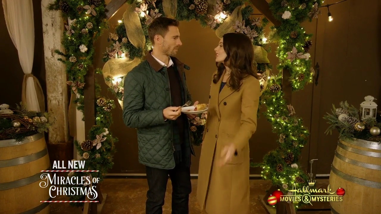 Ashley-Greene-dot-nl_ChristmasOnMyMind3052.jpg Ashley-Greene-dot-nl_ChristmasOnMyMind3052.jpg