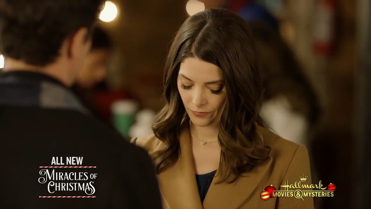 Ashley-Greene-dot-nl_ChristmasOnMyMind3201.jpg Ashley-Greene-dot-nl_ChristmasOnMyMind3201.jpg