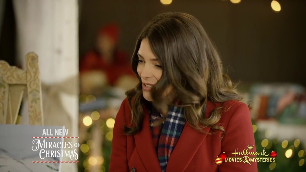 Ashley-Greene-dot-nl_ChristmasOnMyMind3398.jpg Ashley-Greene-dot-nl_ChristmasOnMyMind3398.jpg