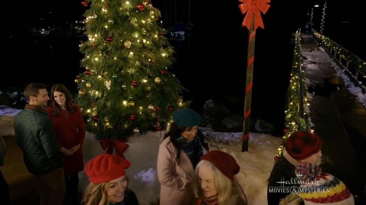 Ashley-Greene-dot-nl_ChristmasOnMyMind3692.jpg Ashley-Greene-dot-nl_ChristmasOnMyMind3692.jpg