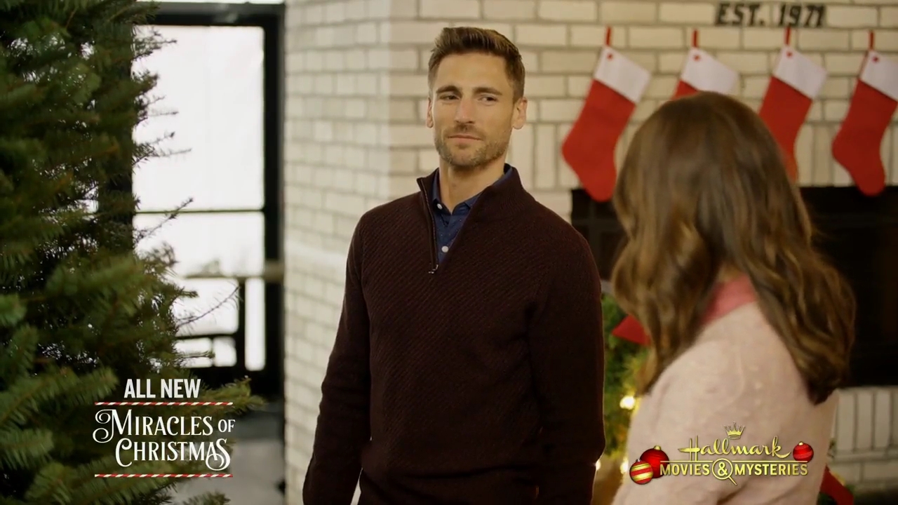 Ashley-Greene-dot-nl_ChristmasOnMyMind3862.jpg Ashley-Greene-dot-nl_ChristmasOnMyMind3862.jpg