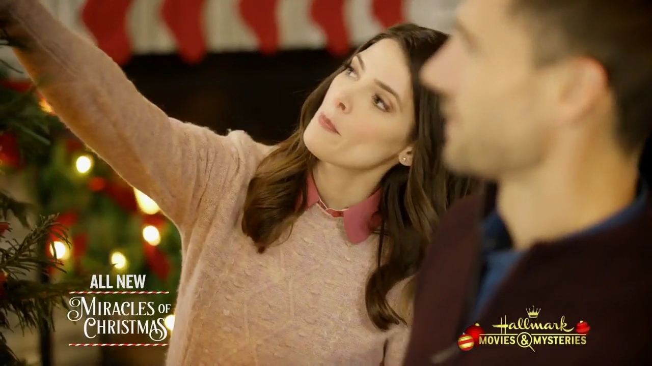 Ashley-Greene-dot-nl_ChristmasOnMyMind3900.jpg Ashley-Greene-dot-nl_ChristmasOnMyMind3900.jpg