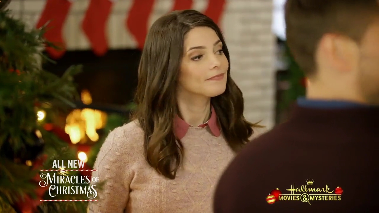 Ashley-Greene-dot-nl_ChristmasOnMyMind3956.jpg Ashley-Greene-dot-nl_ChristmasOnMyMind3956.jpg
